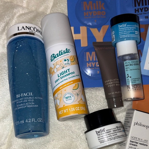 Lancome and More: Skincare and Makeup Collection - Picture 2 of 7